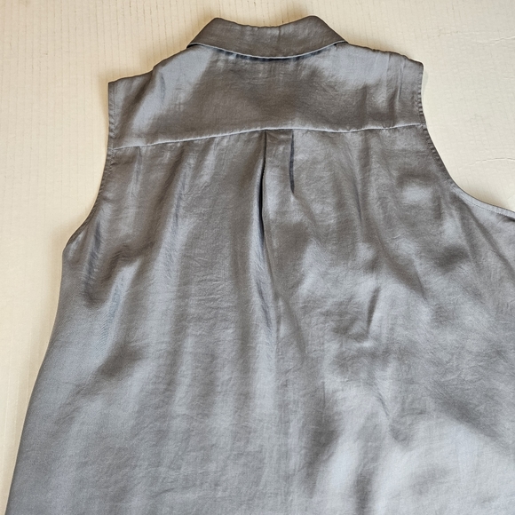 Nine West Women Adorable Gray Blouse Size 14 - Picture 2 of 8